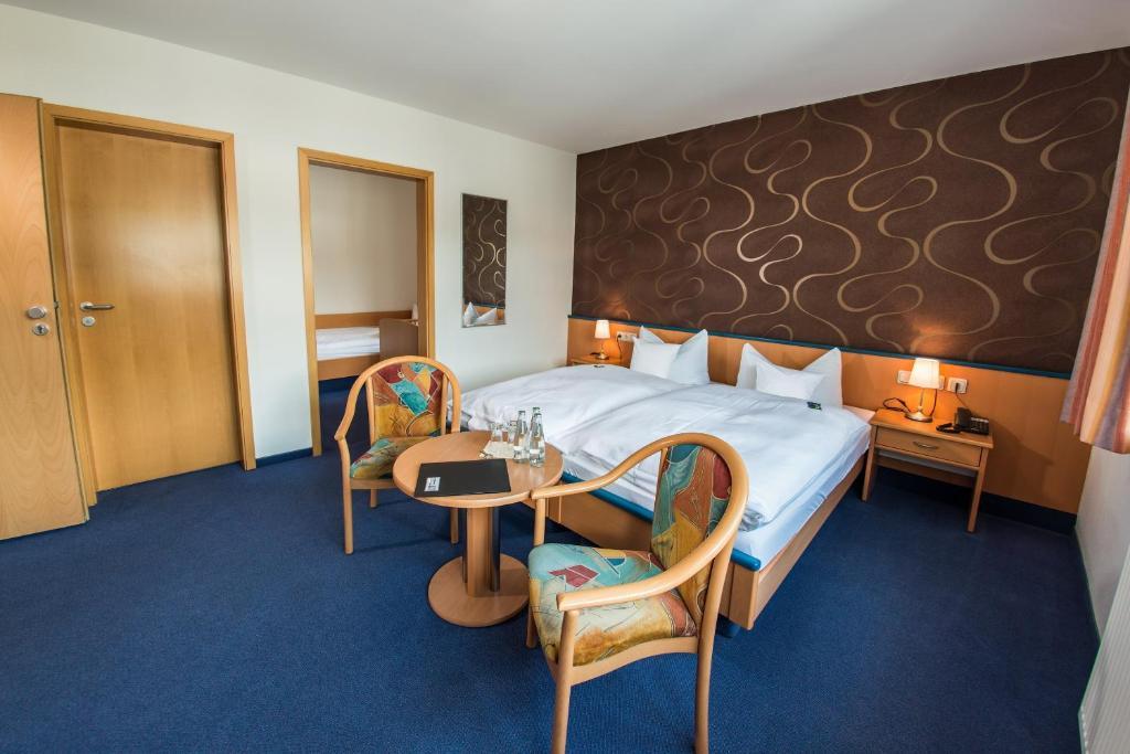 B&S Hotel Am Bachhaus Eisenach Rum bild